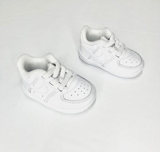Nike Infant Air Force One Crib Sneakers